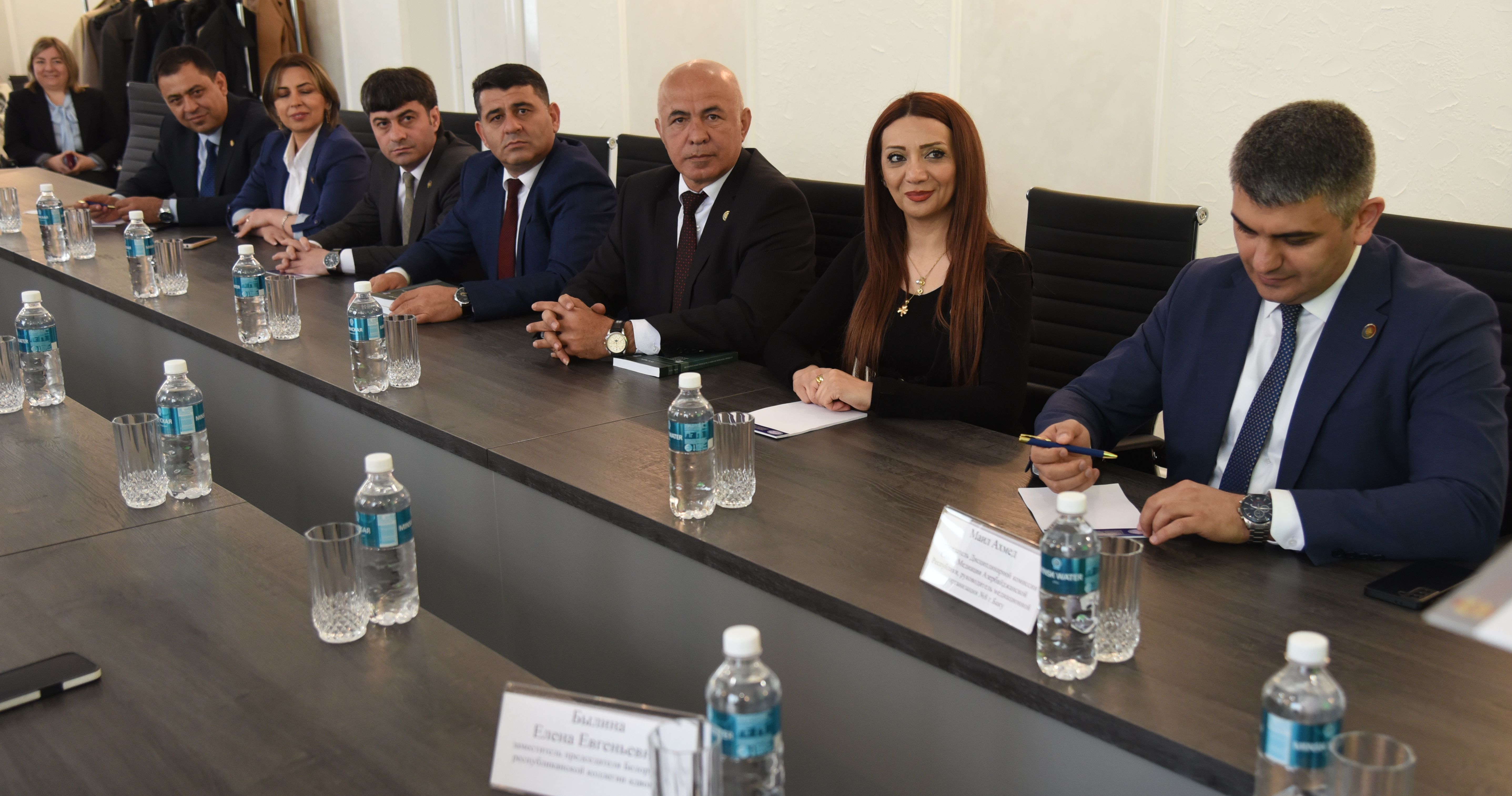 Адвокаты Беларуси и медиаторы Азербайджана обсуждают  вопросы сотрудничества 
