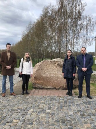 Мемориальный комплекс «Буйничское поле» посетили могилевские адвокаты