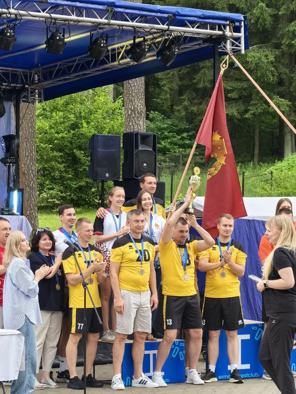 Команда адвокатов Беларуси заняла  второе общекомандное место в спартакиаде работников Министерства юстиции