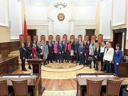 Представители белорусской адвокатуры познакомились с работой Конституционного Суда